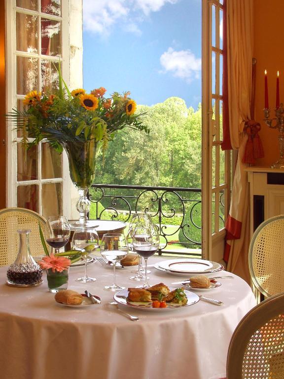 Chateau De Beaulieu Et Magnolia Spa, The Originals Relais جو لو تورز المظهر الخارجي الصورة
